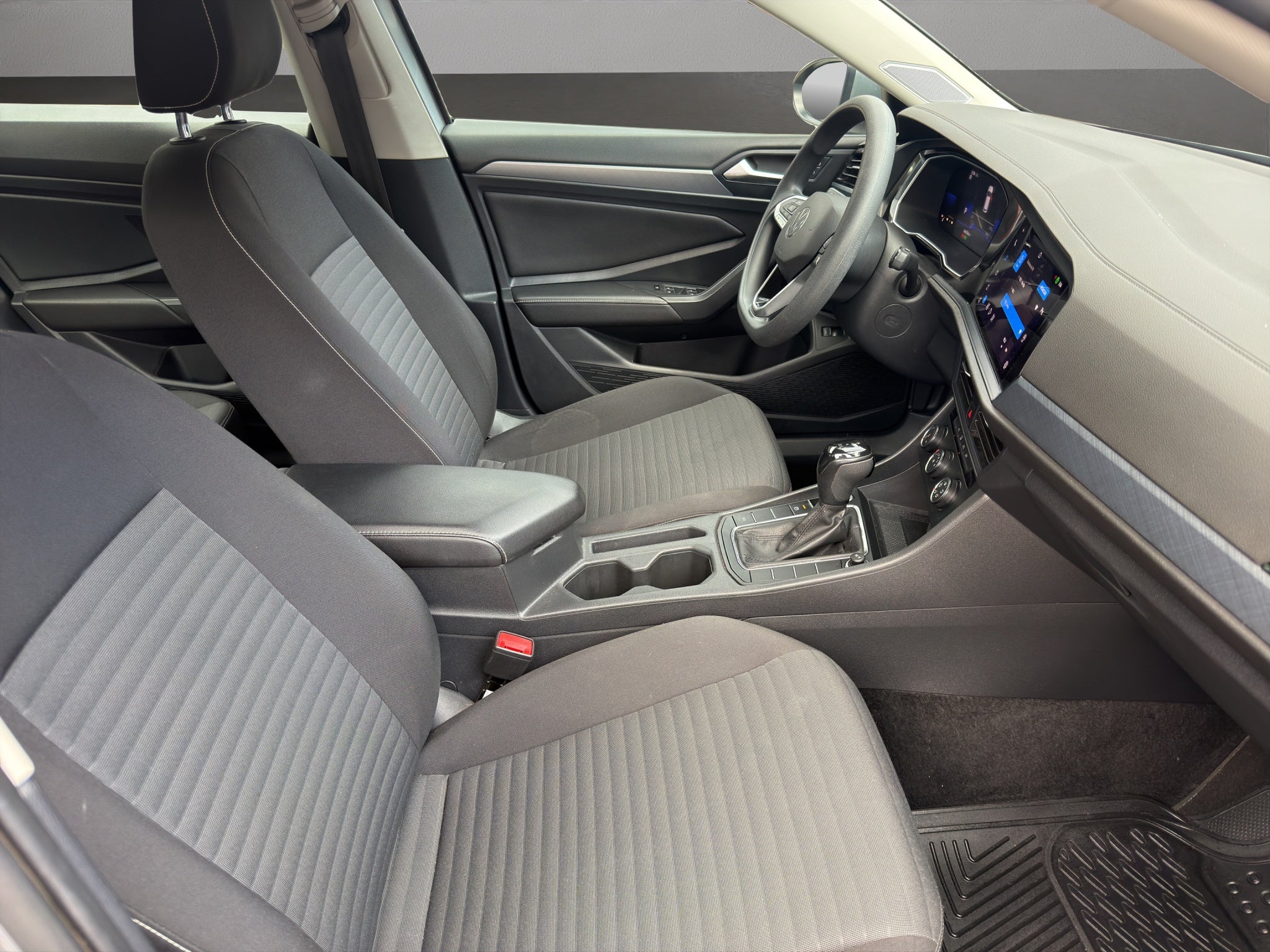 2022 Volkswagen JETTA 4 PTS COMFORTLINE 14T TA RA-16