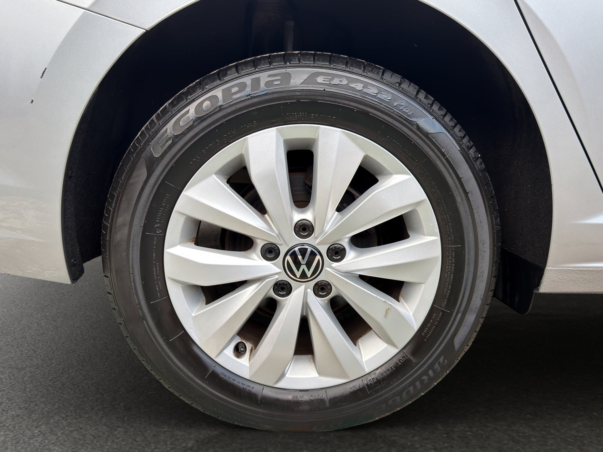 2022 Volkswagen JETTA 4 PTS COMFORTLINE 14T TA RA-16