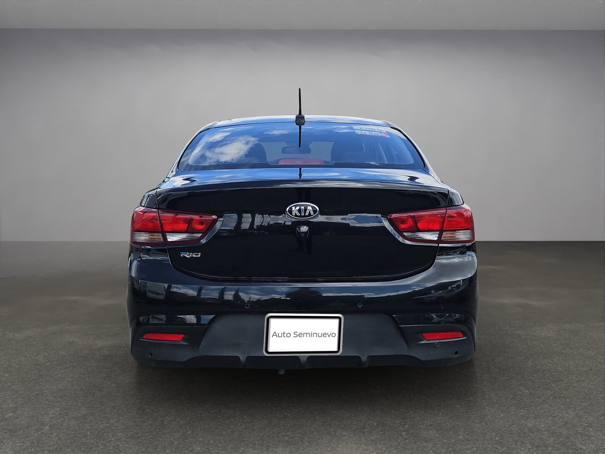 2018 Kia RIO 4 PTS EX TM6 AAC AUT VE F NIEBLA RA-15