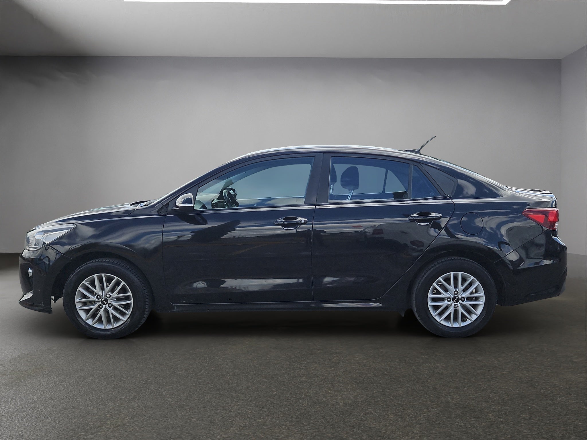 2018 Kia RIO 4 PTS EX TM6 AAC AUT VE F NIEBLA RA-15