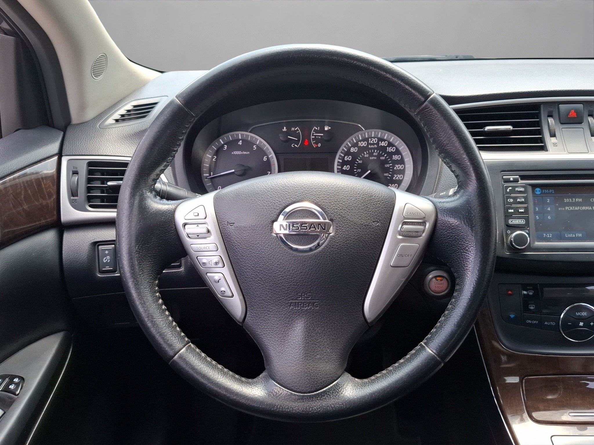 2016 Nissan SENTRA 4 PTS EXCLUSIVE CVT AAC AUT PIEL QC VOLANTEPIEL F NIEBLA RA-17
