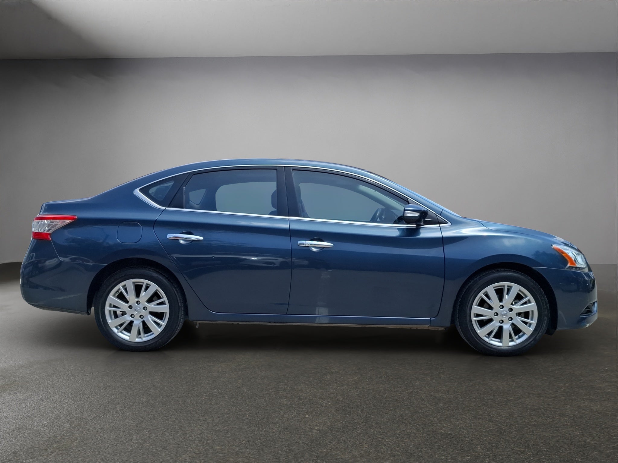 2016 Nissan SENTRA 4 PTS EXCLUSIVE CVT AAC AUT PIEL QC VOLANTEPIEL F NIEBLA RA-17