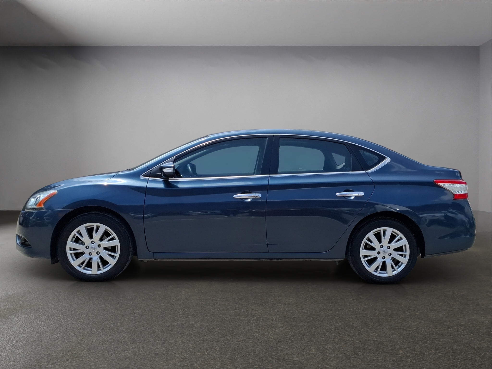 2016 Nissan SENTRA 4 PTS EXCLUSIVE CVT AAC AUT PIEL QC VOLANTEPIEL F NIEBLA RA-17