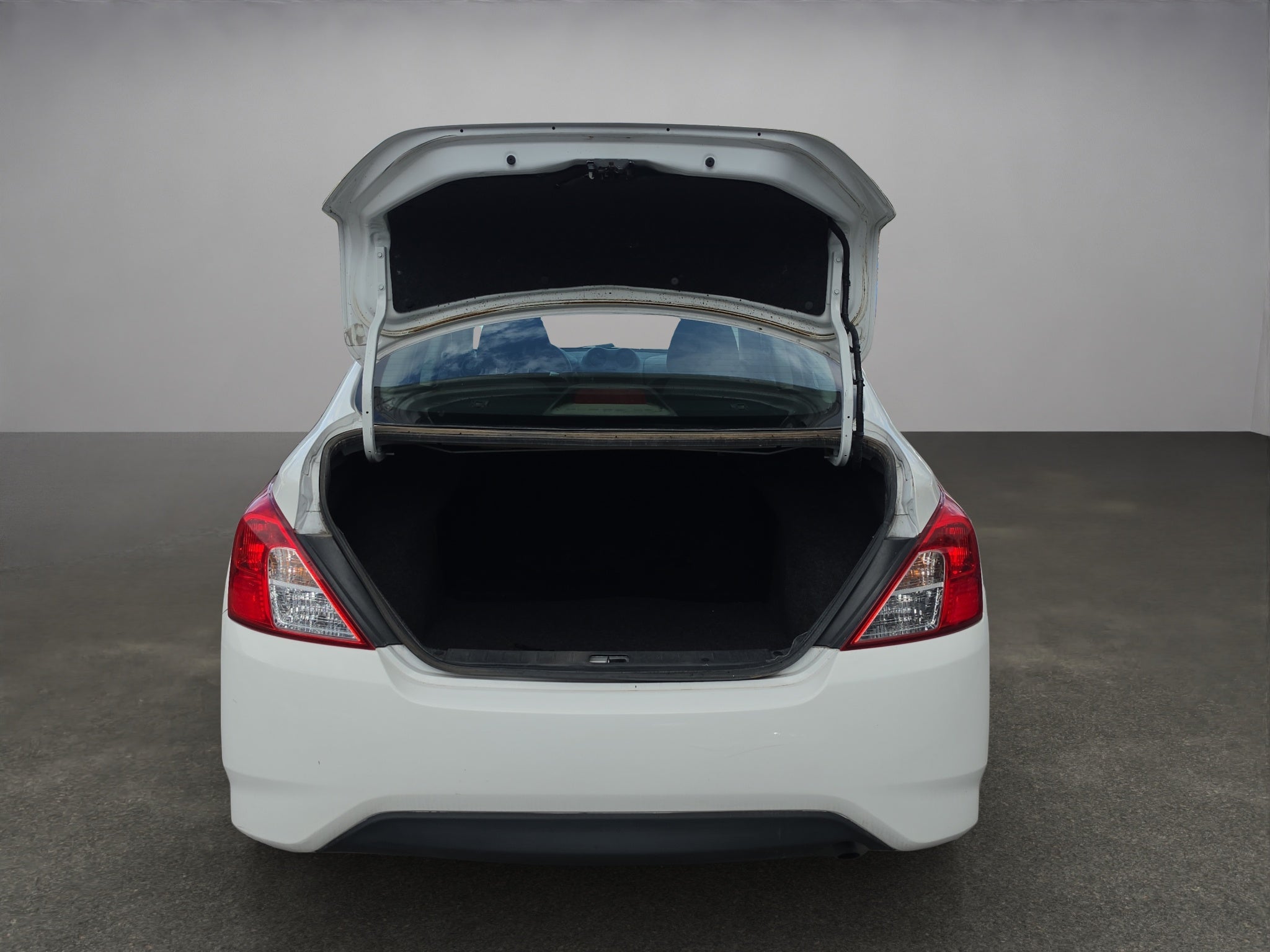 2022 Nissan V-DRIVE 4 PTS BASE TM5 AAC R-15