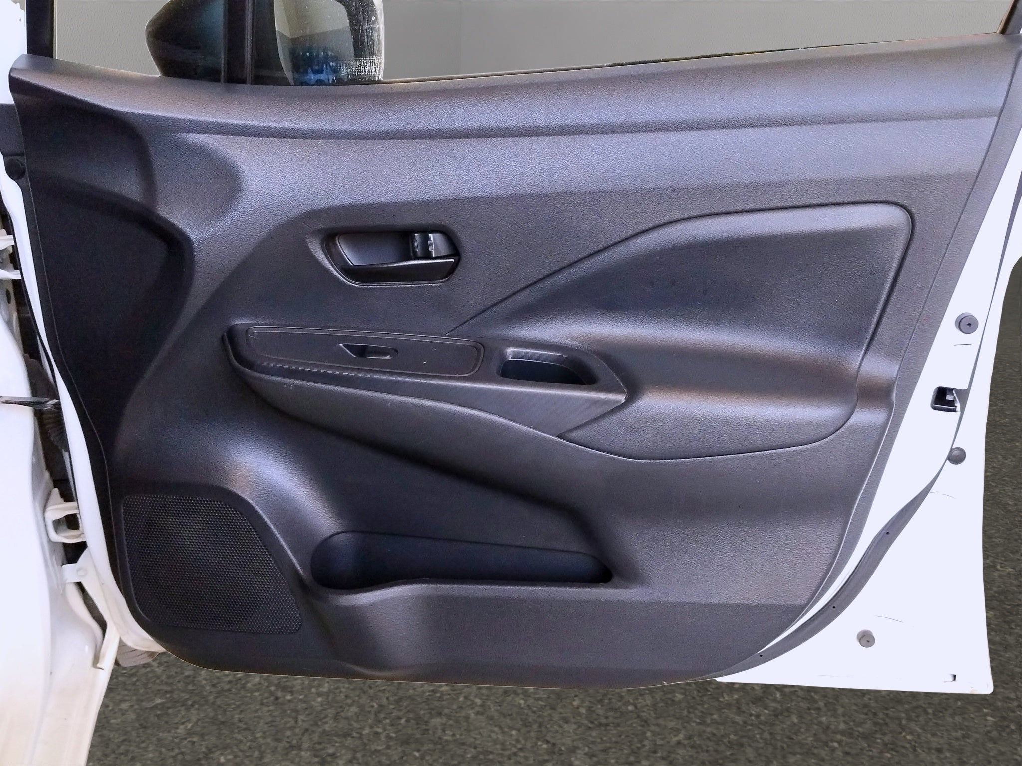 2023 Nissan VERSA 4P SENSE L41.6 AUT