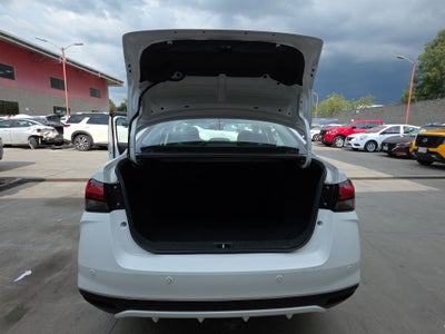 2024 Nissan VERSA 4P SENSE L41.6 AUT