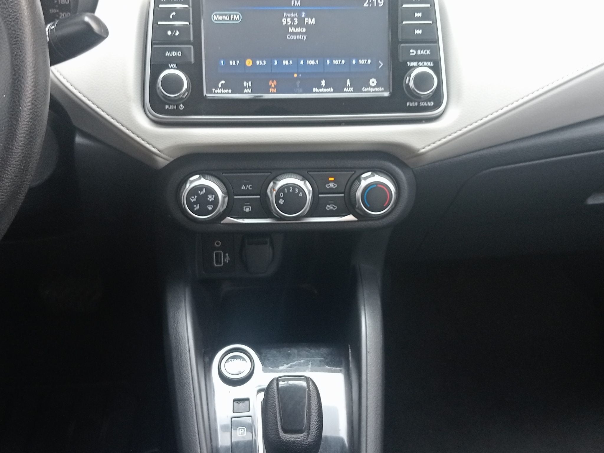 2022 Nissan Versa 1.6 Advance At