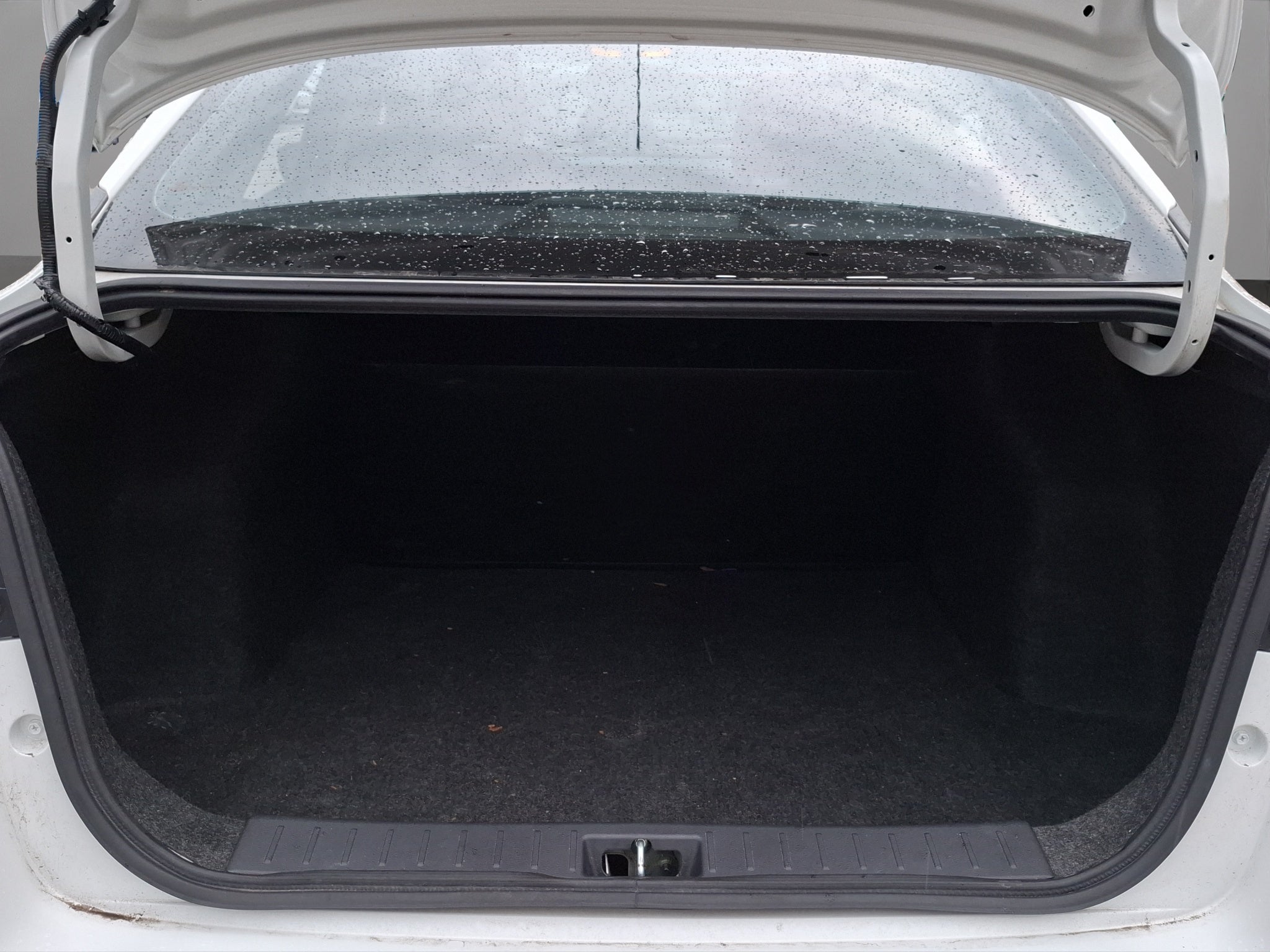 2020 Nissan VERSA 4 PTS SENSE AAC VE R-15CVT