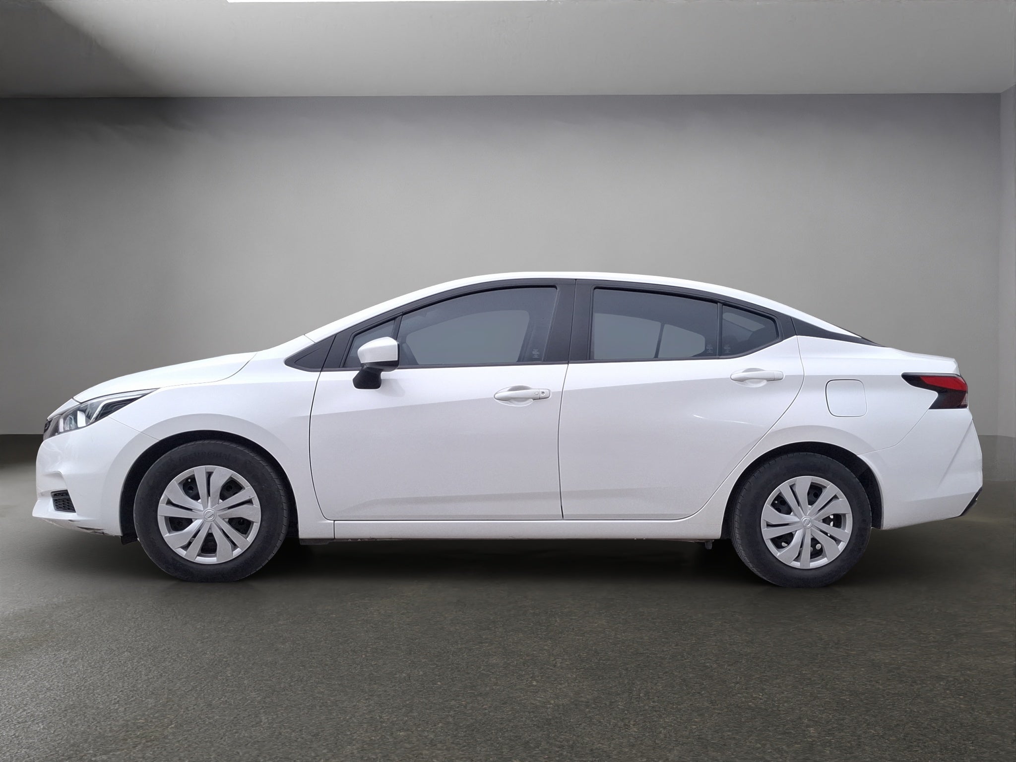 2020 Nissan VERSA 4 PTS SENSE AAC VE R-15CVT