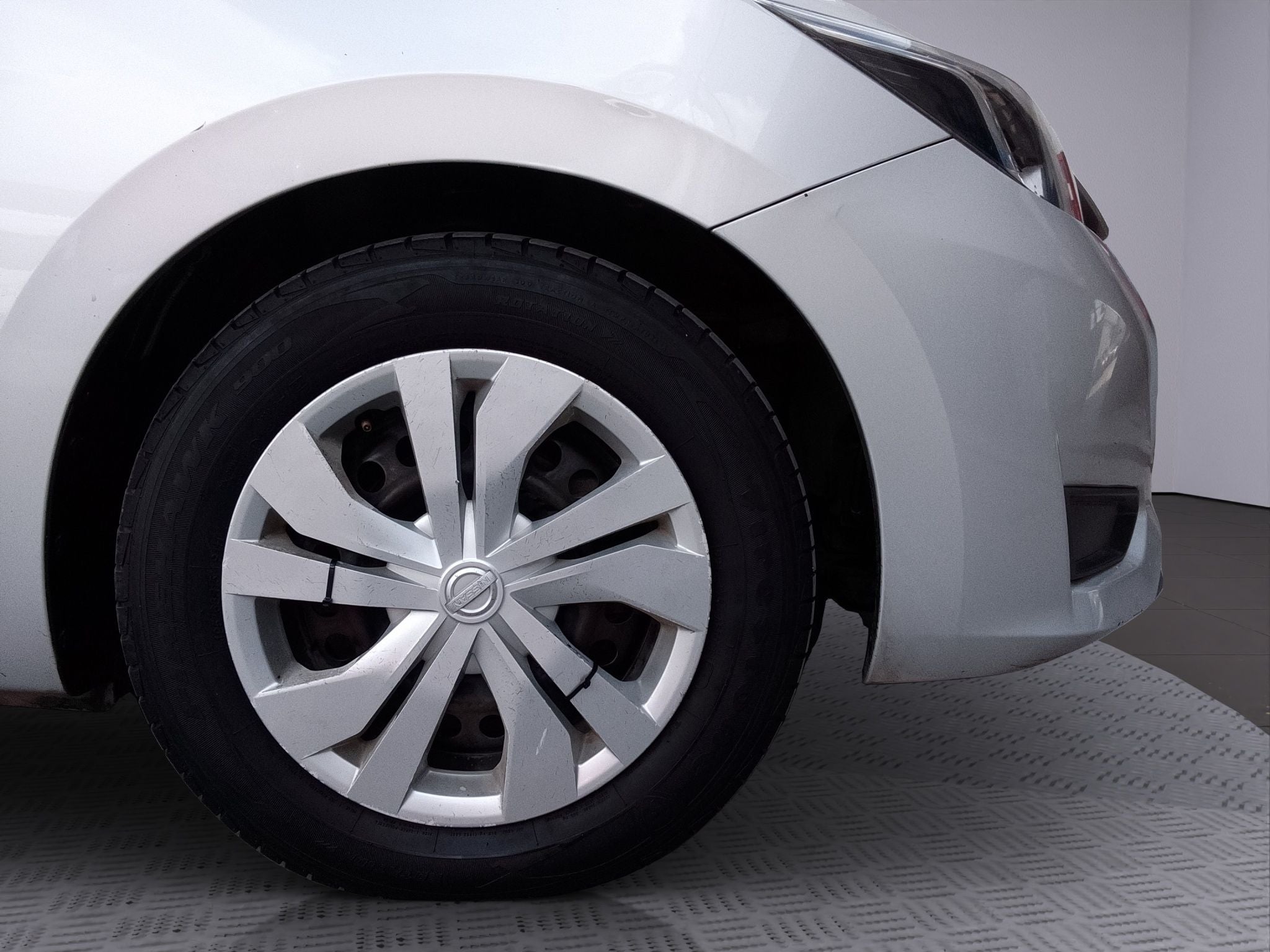 2023 Nissan Versa 1.6 Sense At