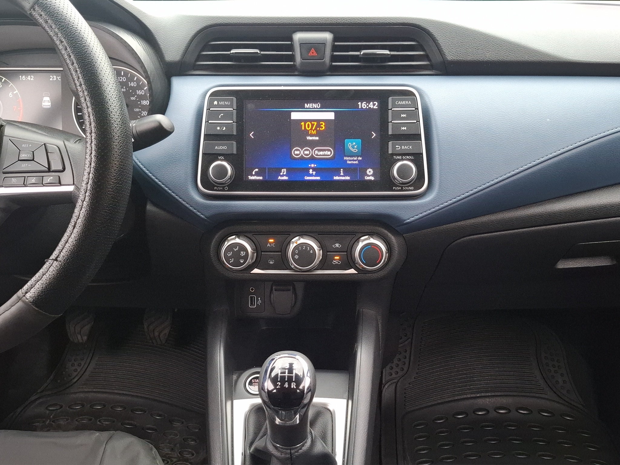 2024 Nissan VERSA 4P ADVANCE L41.6 MAN
