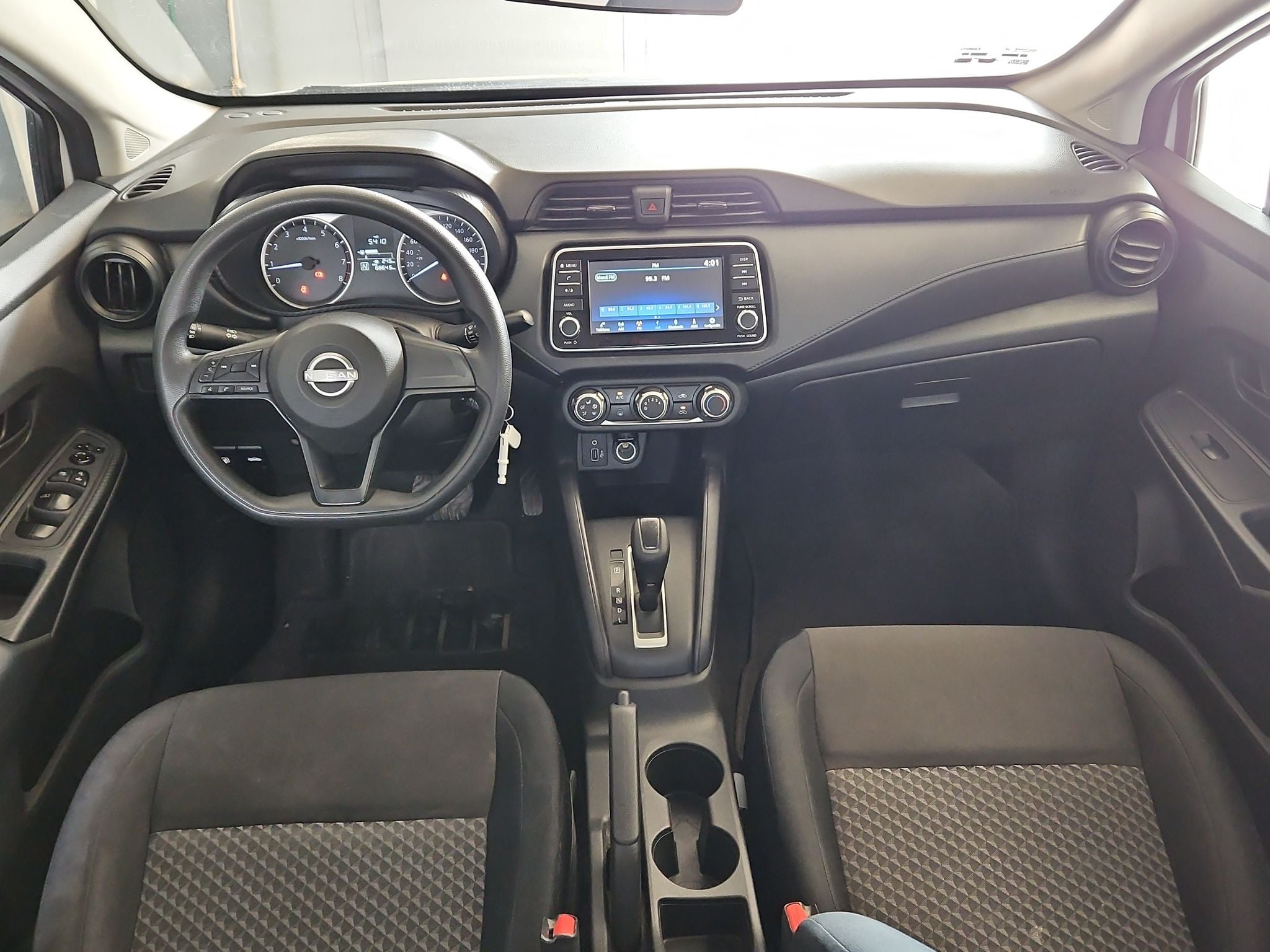 2024 Nissan VERSA 4P SENSE L41.6 AUT