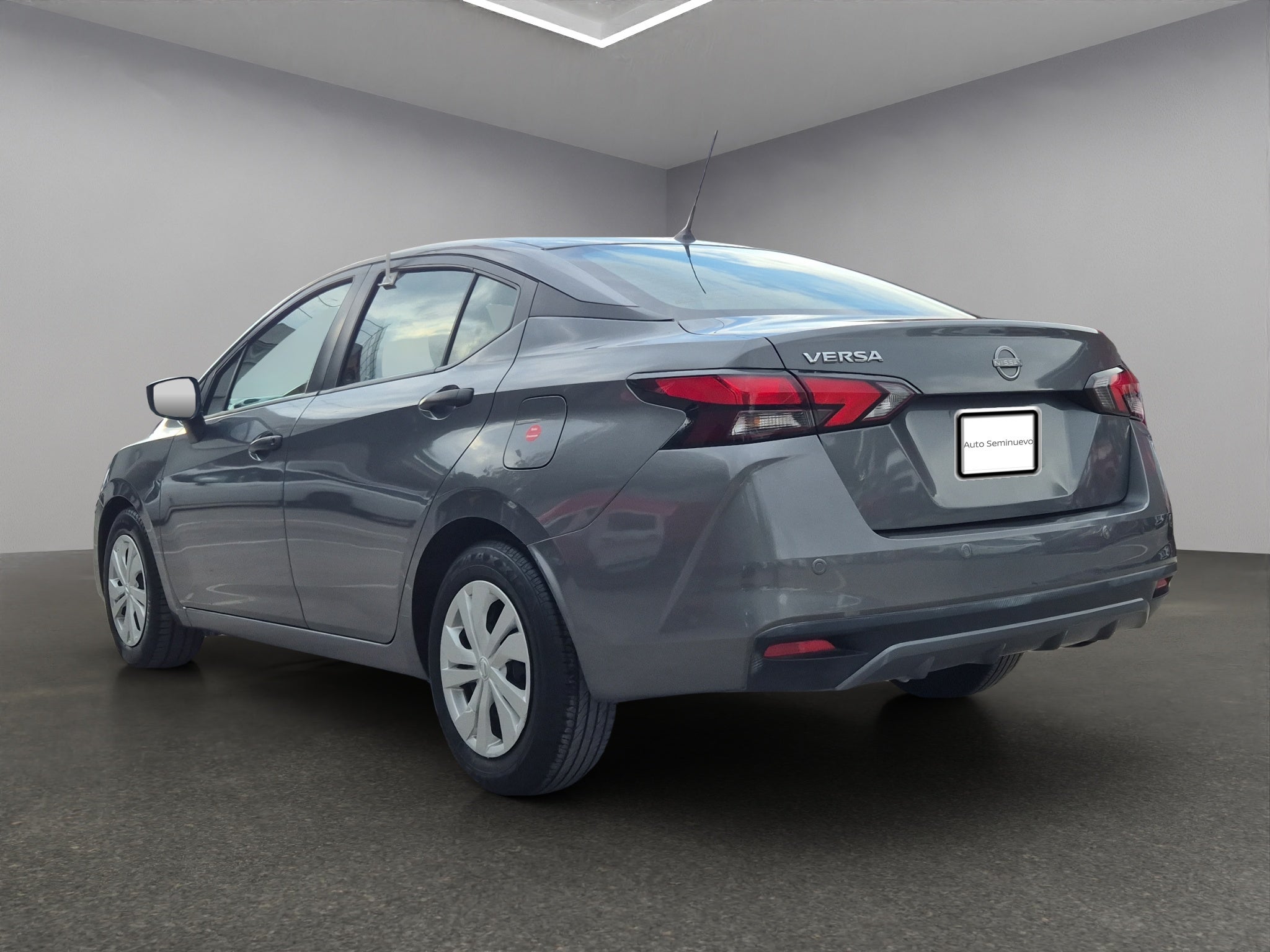 2024 Nissan VERSA 4P SENSE L41.6 AUT