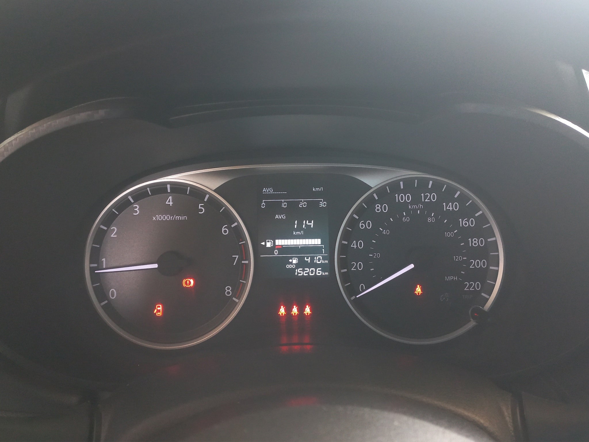 2025 Nissan VERSA 4P SENSE L41.6 MAN
