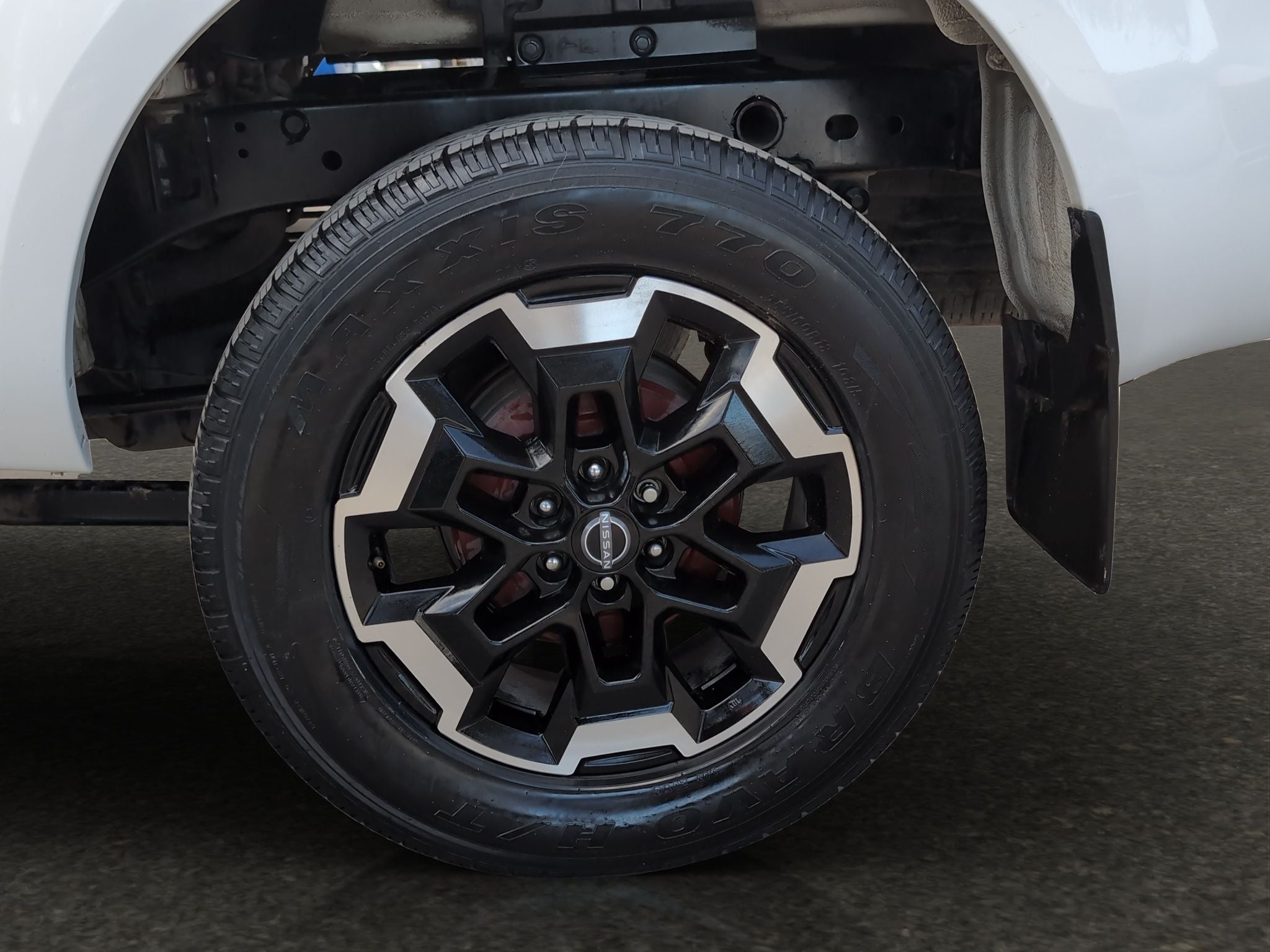 2023 Nissan Frontier 2.5 Le Platinum At