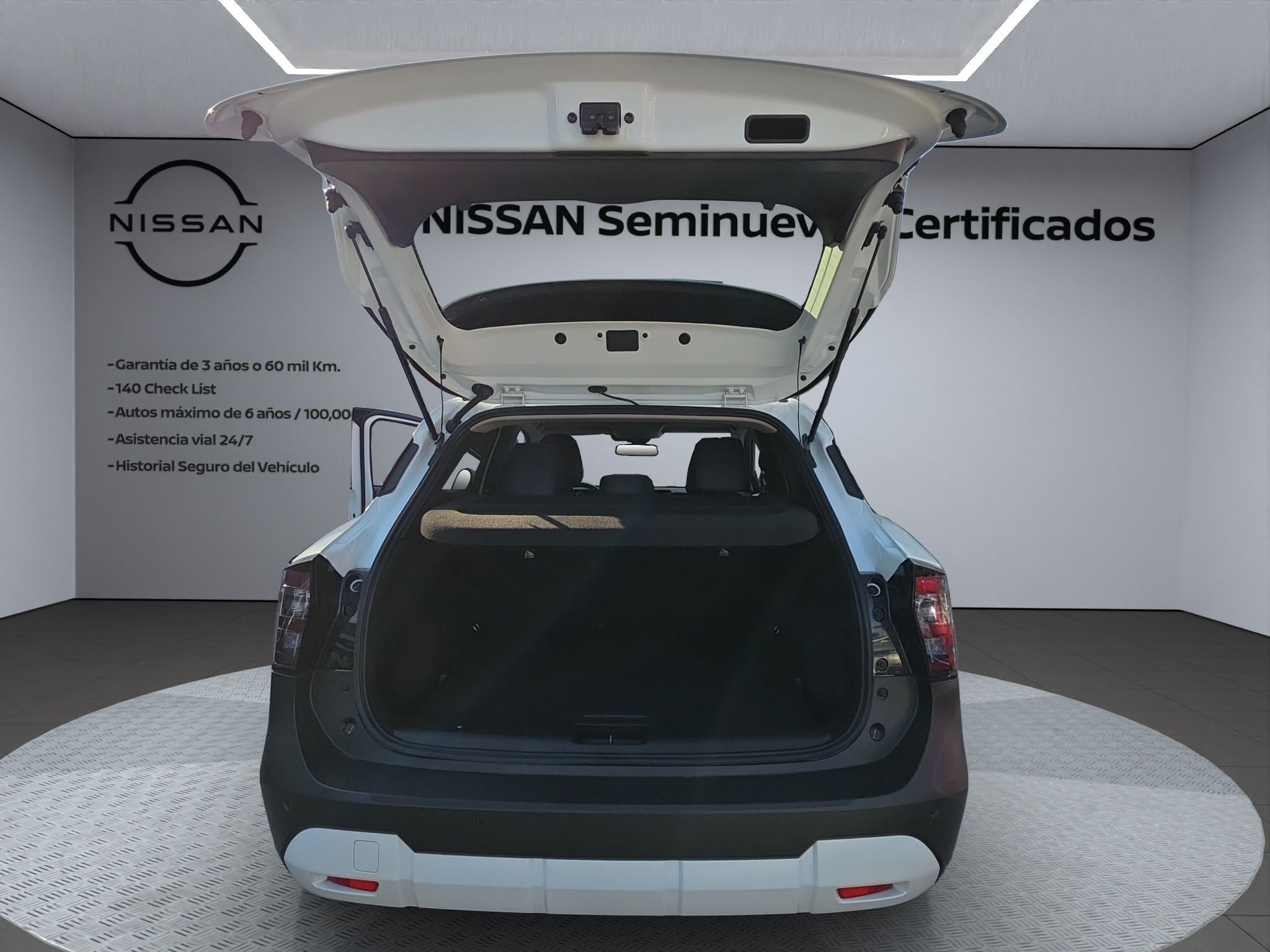 2025 Nissan Kicks 2.0 Platinum At