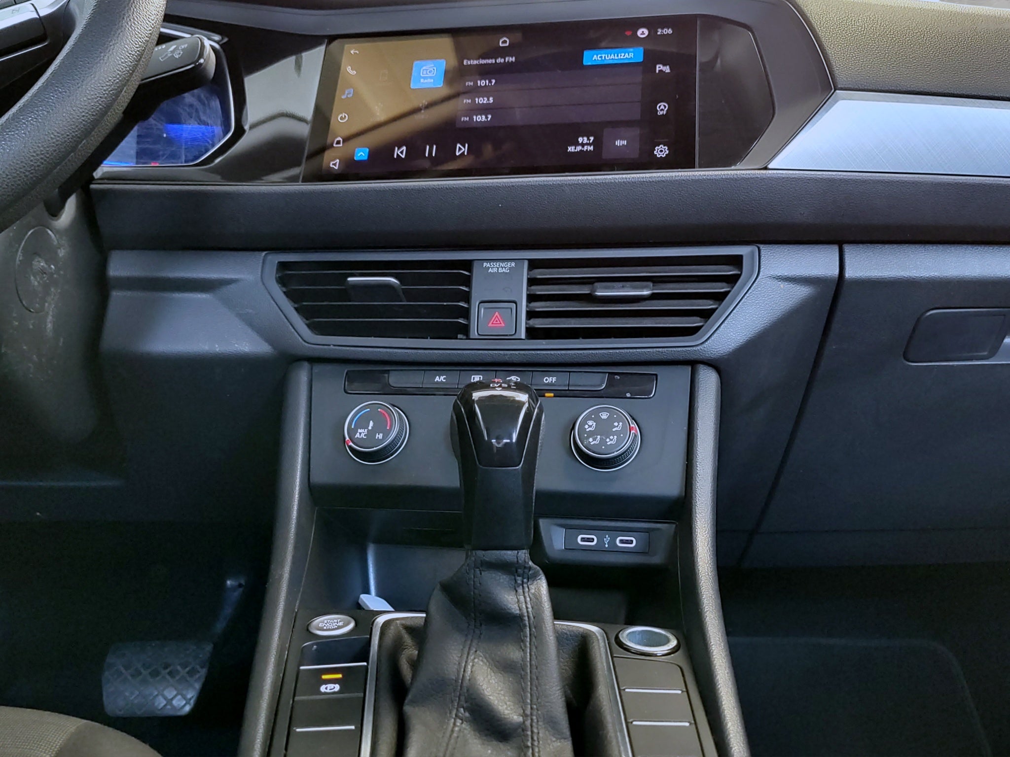 2023 Volkswagen JETTA 4 PTS COMFORTLINE 14T TA RA-16