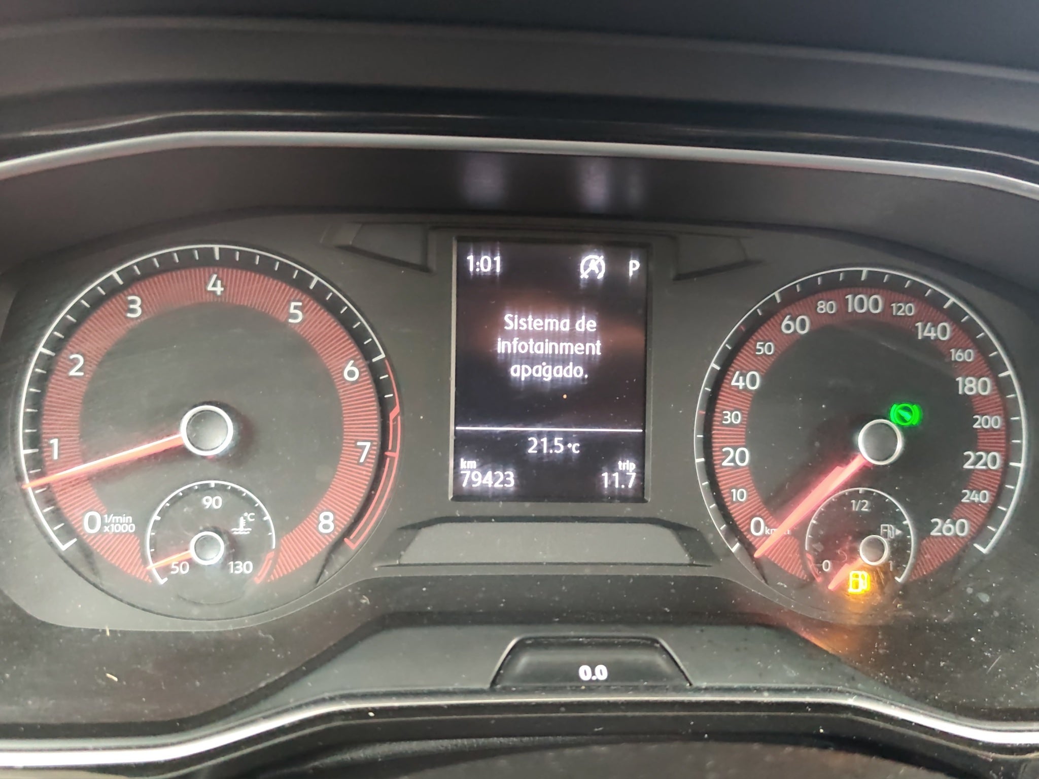 2019 Volkswagen JETTA 4 PTS TRENDLINE TA R-16