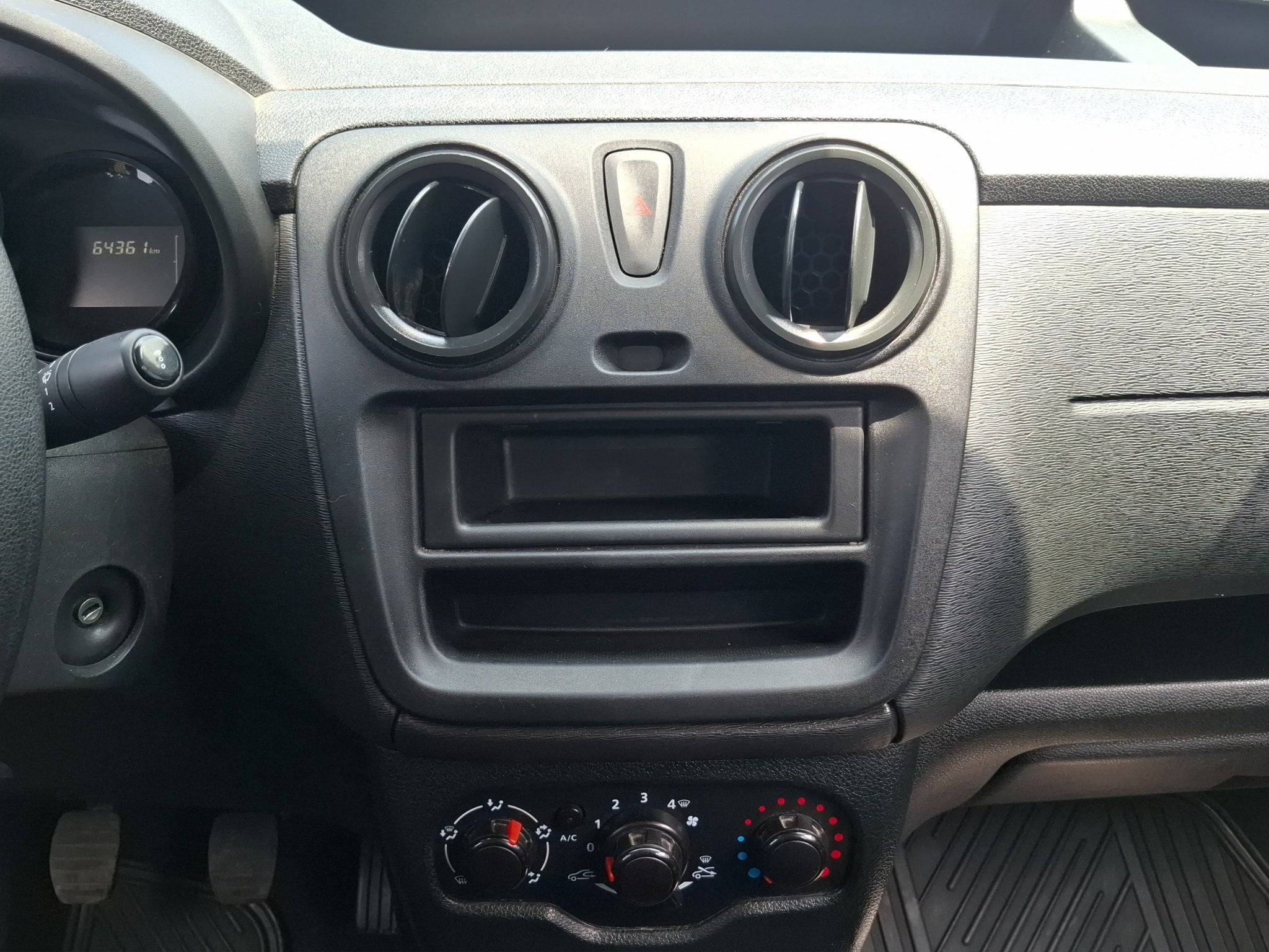2024 RENAULT KANGOO 5P INTENSE L41.6 MAN