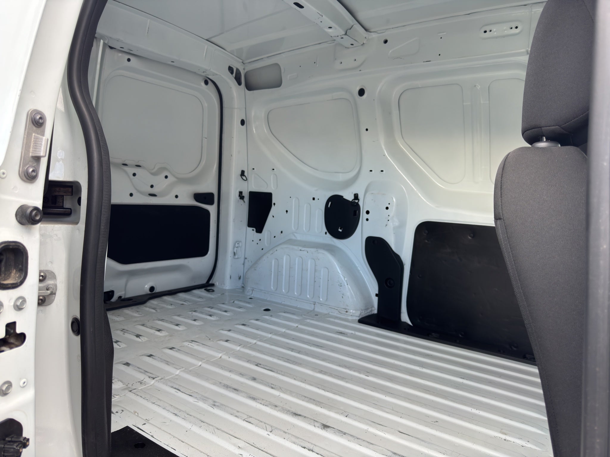 2024 RENAULT KANGOO 5P INTENSE L41.6 MAN