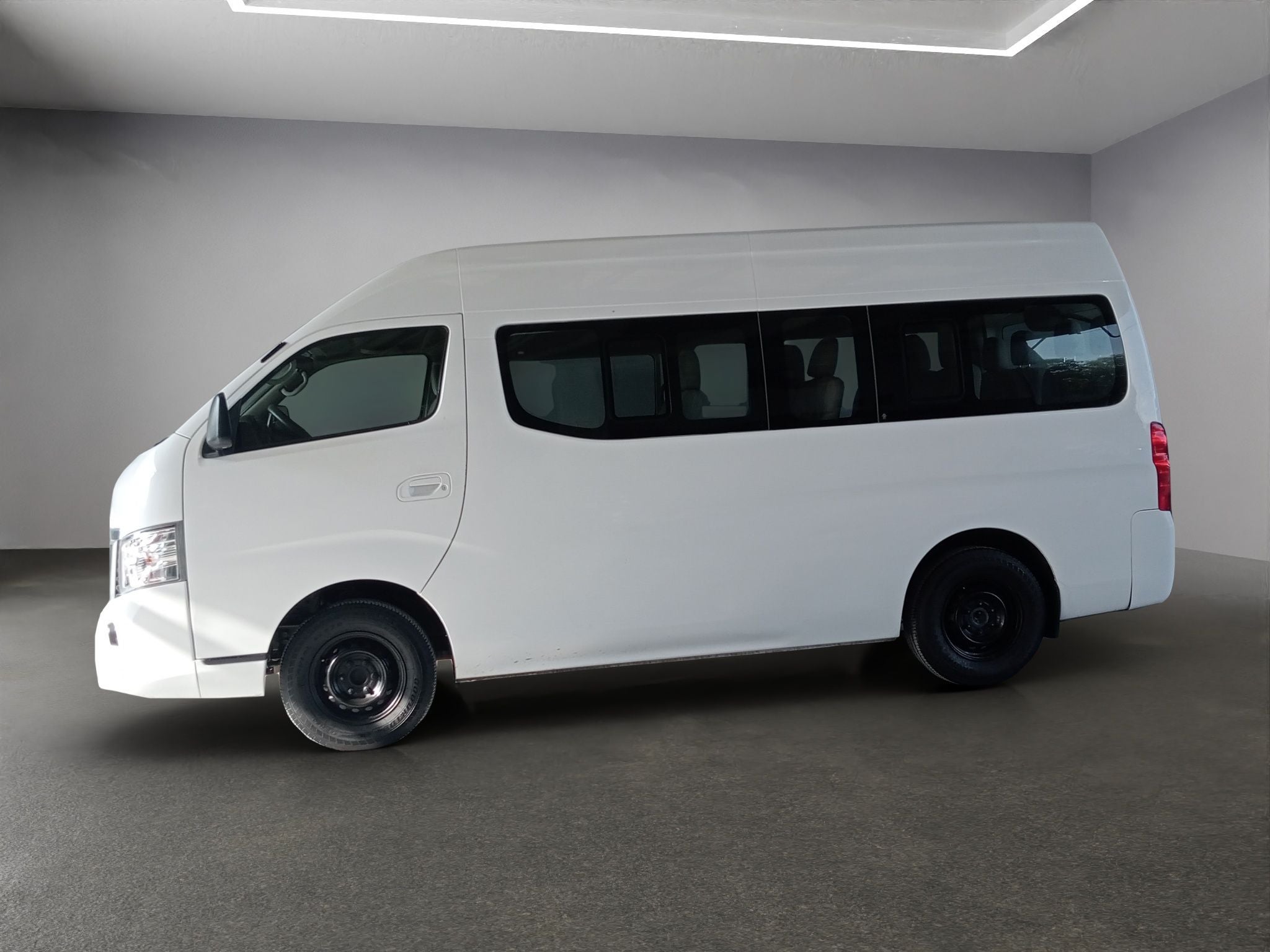 2022 Nissan Urvan 2.5 15 Pas Amplia Aa Mt