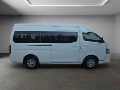 2024 Nissan Urvan 2.5 14 Pasajeros Amplia AA Mt