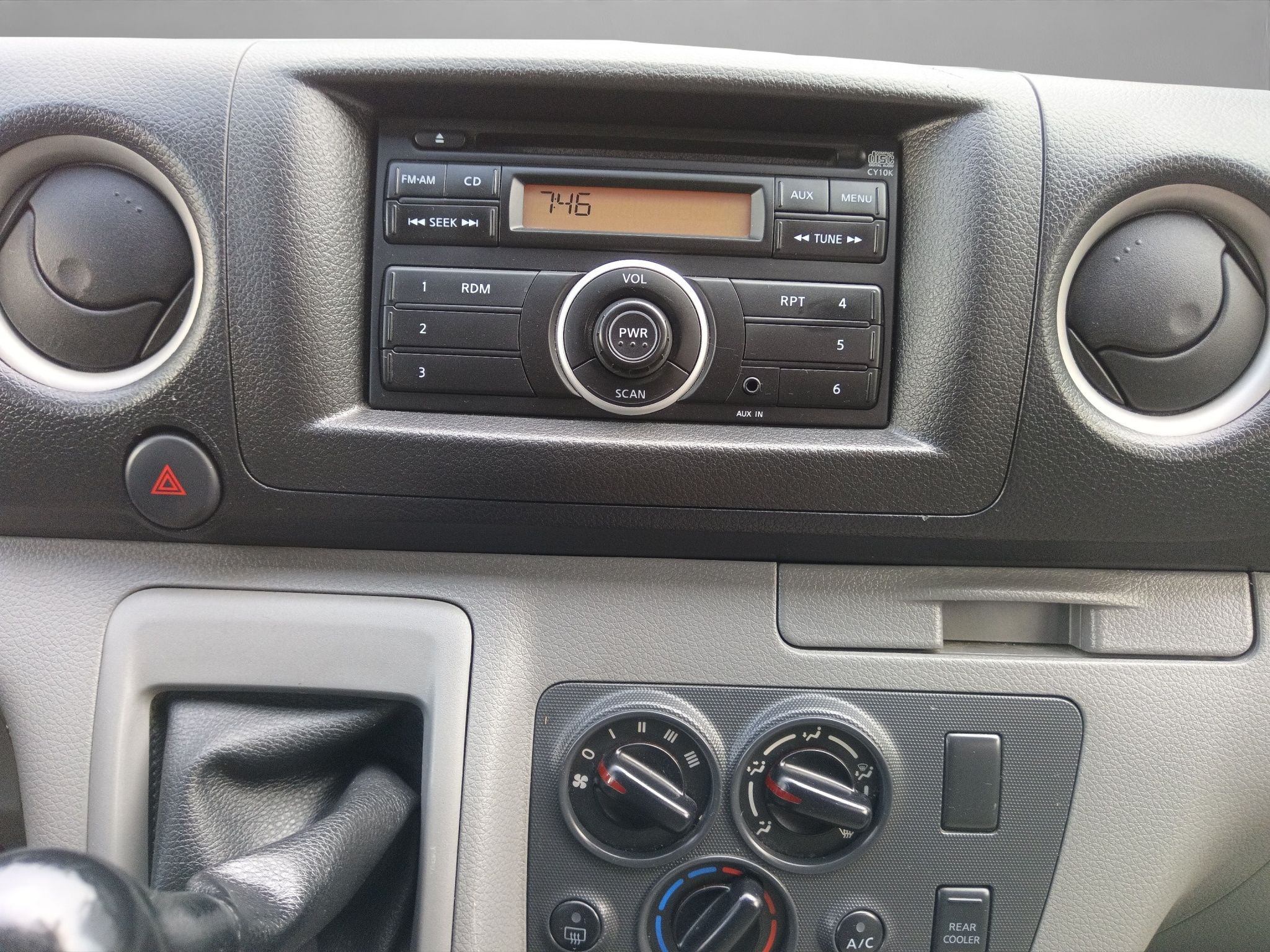 2020 Nissan Urvan 2.5 15 Pas Amplia Aa Mt