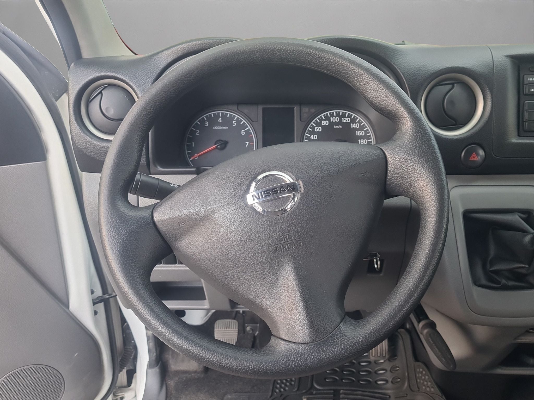 2020 Nissan Urvan 2.5 15 Pas Amplia Aa Mt