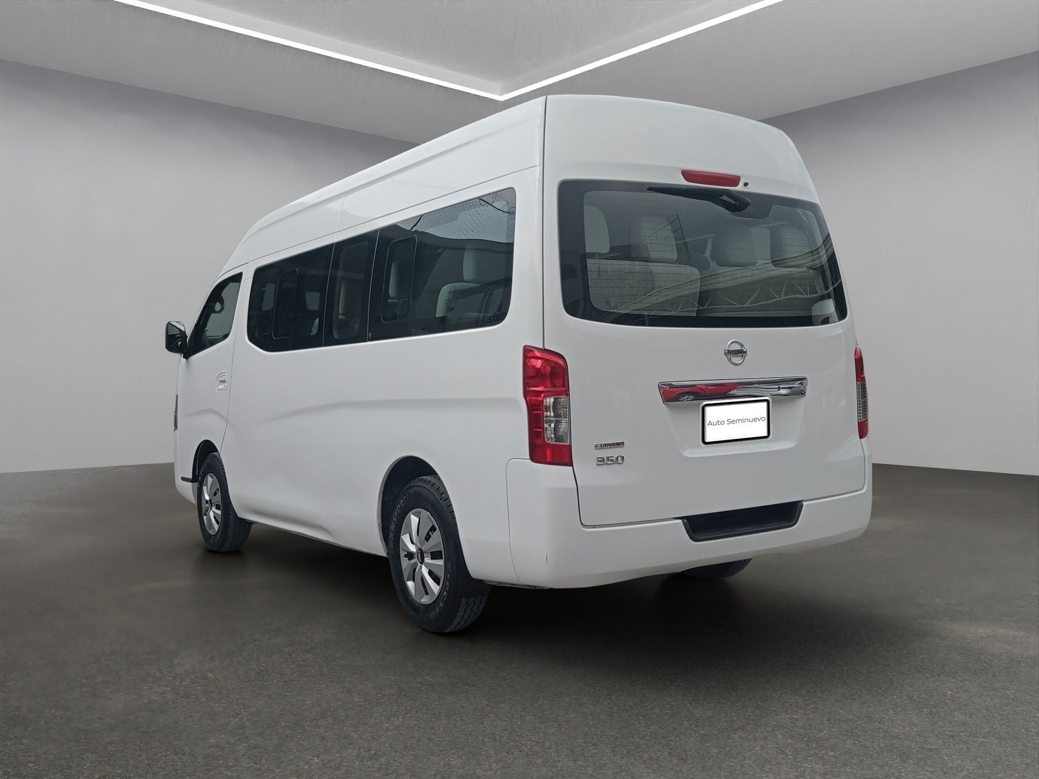 2022 Nissan Urvan 2.5 15 Pas Amplia Aa Mt