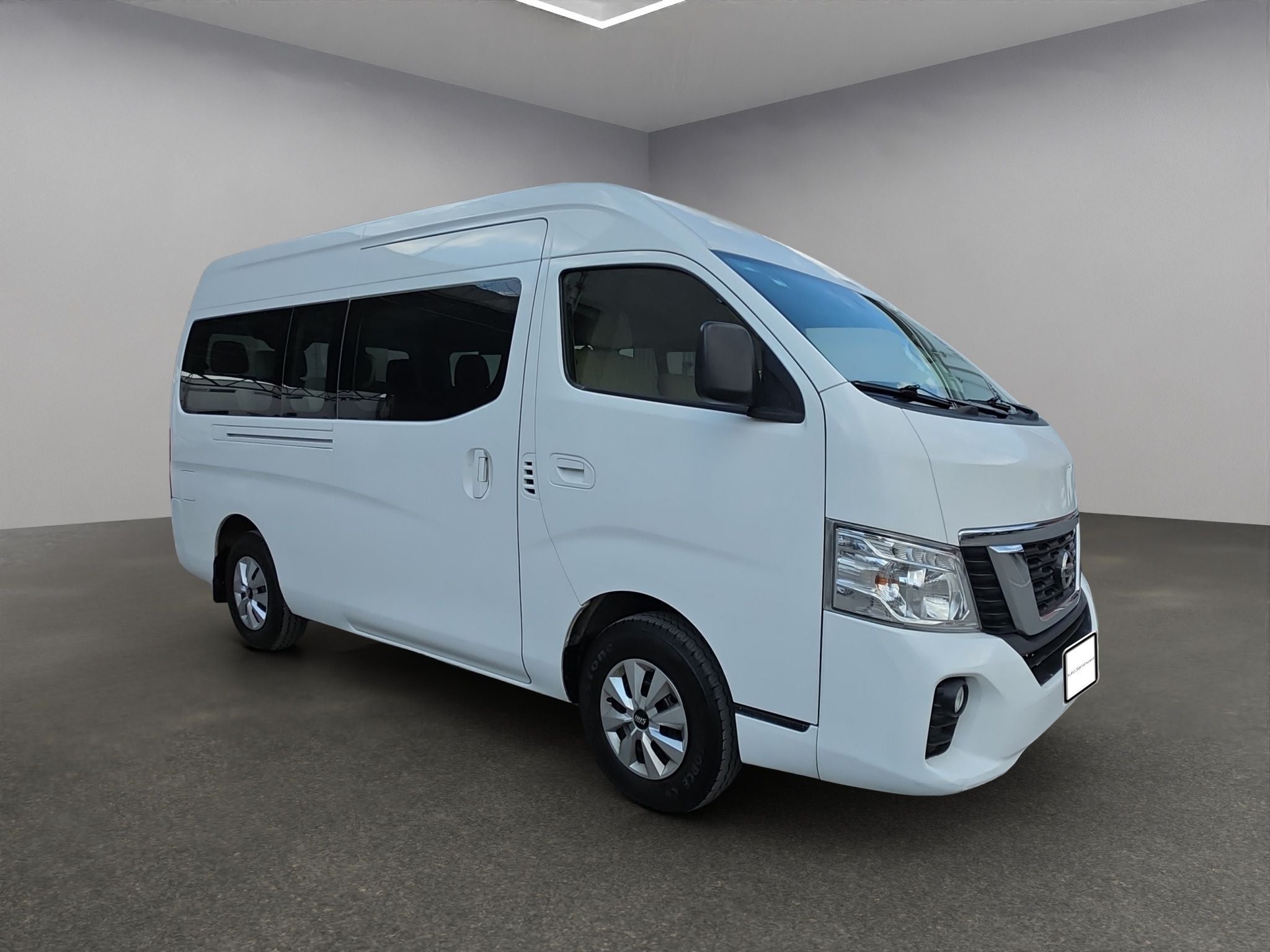 2022 Nissan Urvan 2.5 15 Pas Amplia Aa Mt