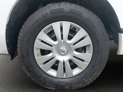 2023 Nissan Urvan 2.5 14 Pasajeros Amplia AA Mt