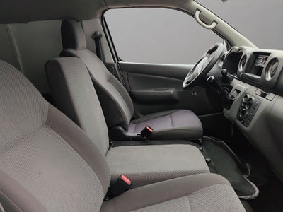 2021 Nissan URVAN 4 PTS AMPLIA TM5 AAC