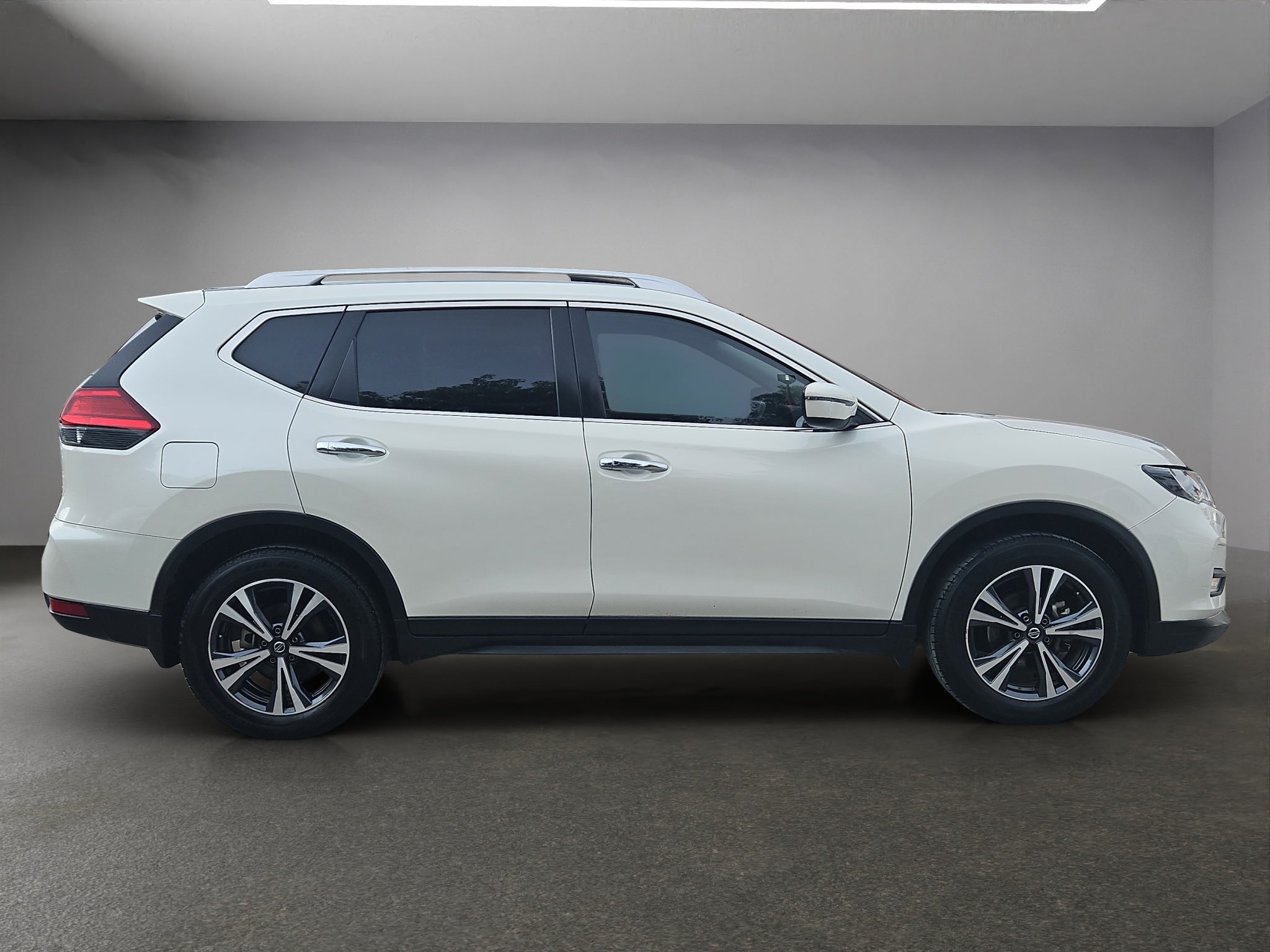 2019 Nissan X-TRAIL 5 PTS ADVANCE CVT CD QC 5 PAS RA-18