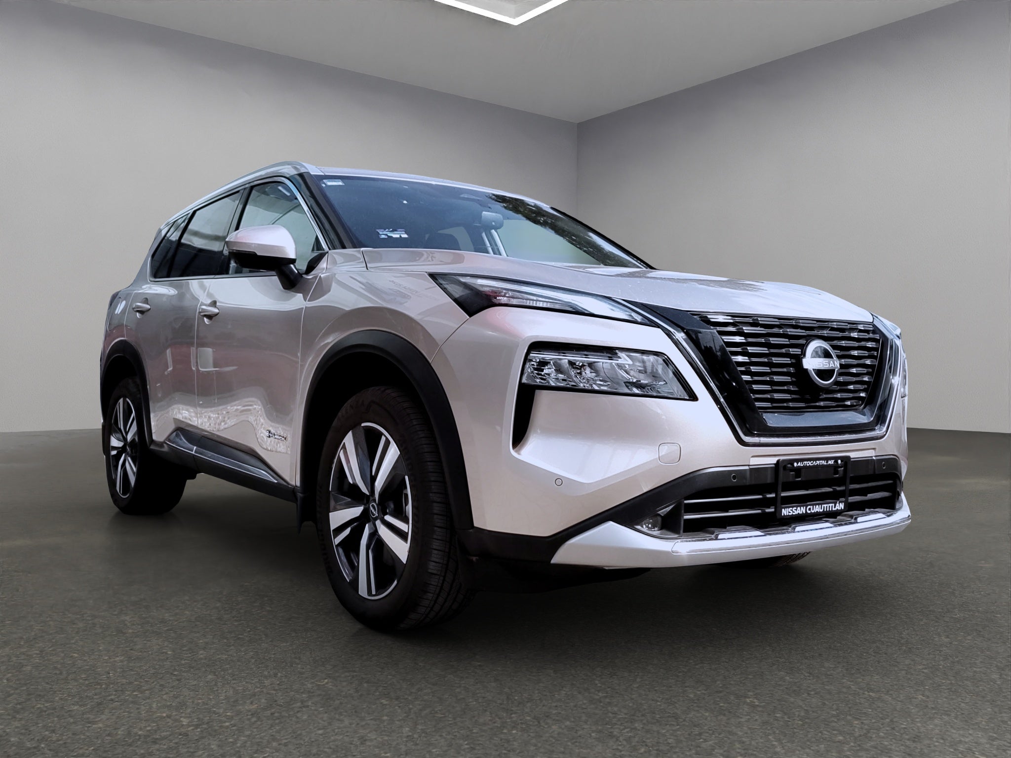 2026 Nissan X-TRAIL 5P PLATINUM E.POWER HEV L31.5 AUT
