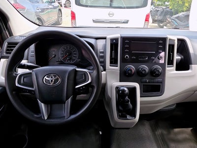 2020 Toyota HIACE 5 PTS DX SUPERLARGA TM5 TOLDO ALTO