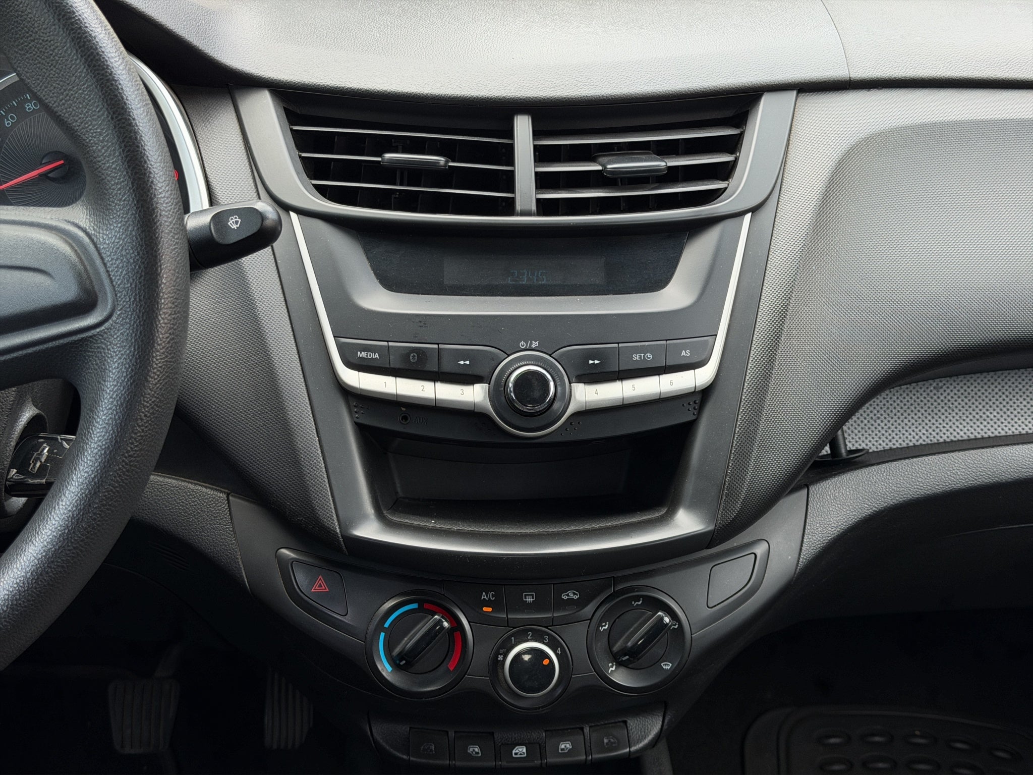 2023 Chevrolet AVEO 4P LS L41.5 MAN