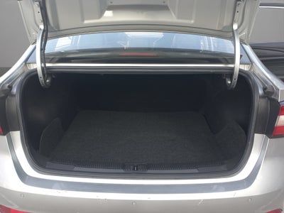 2023 MG MG 5 4 PTS EXCITE 15L TA VE PIEL RA-16