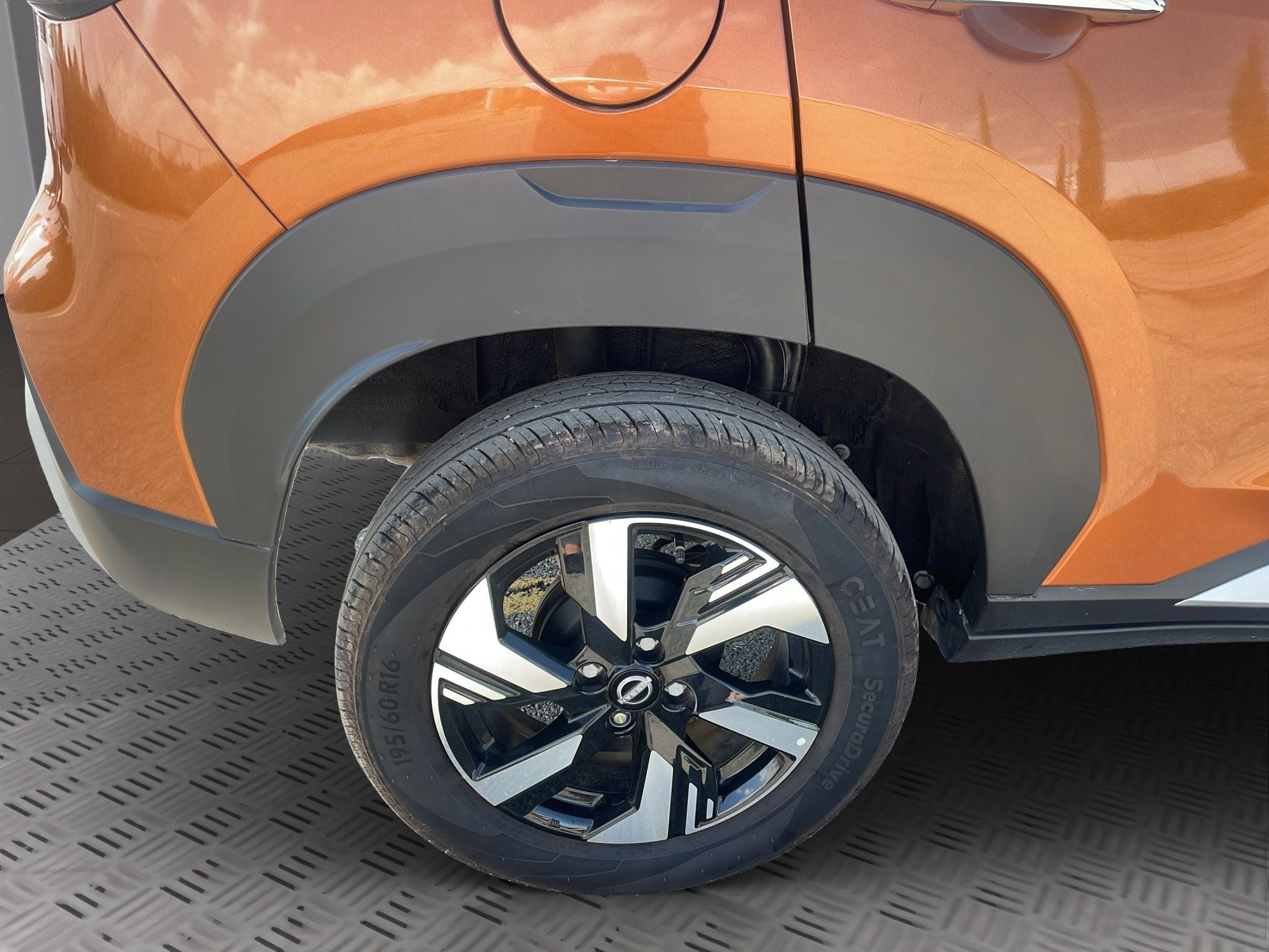 2025 Nissan Magnite 1.0 Exclusive At