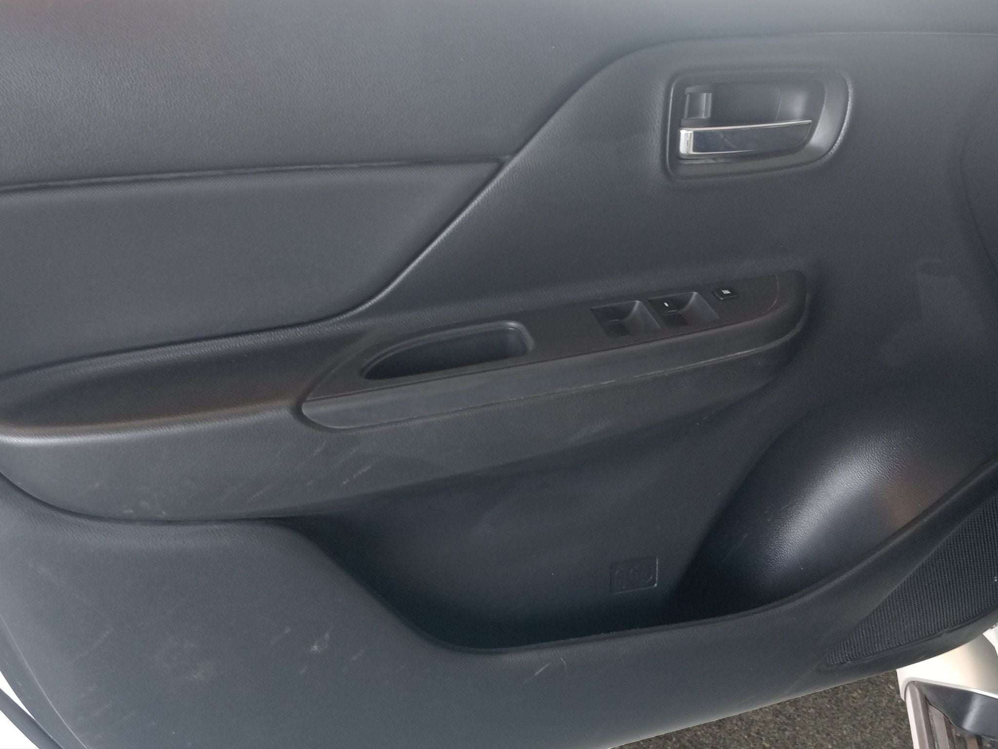 2022 Mitsubishi L200 2.4 GLX 4x2 Mt