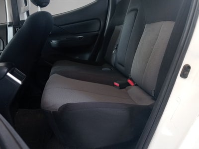 2022 Mitsubishi L200 2.4 GLX 4x2 Mt