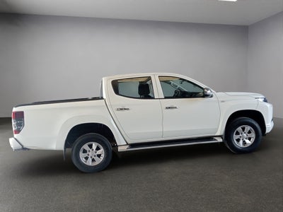 2022 Mitsubishi L200 2.4 GLX 4x2 Mt