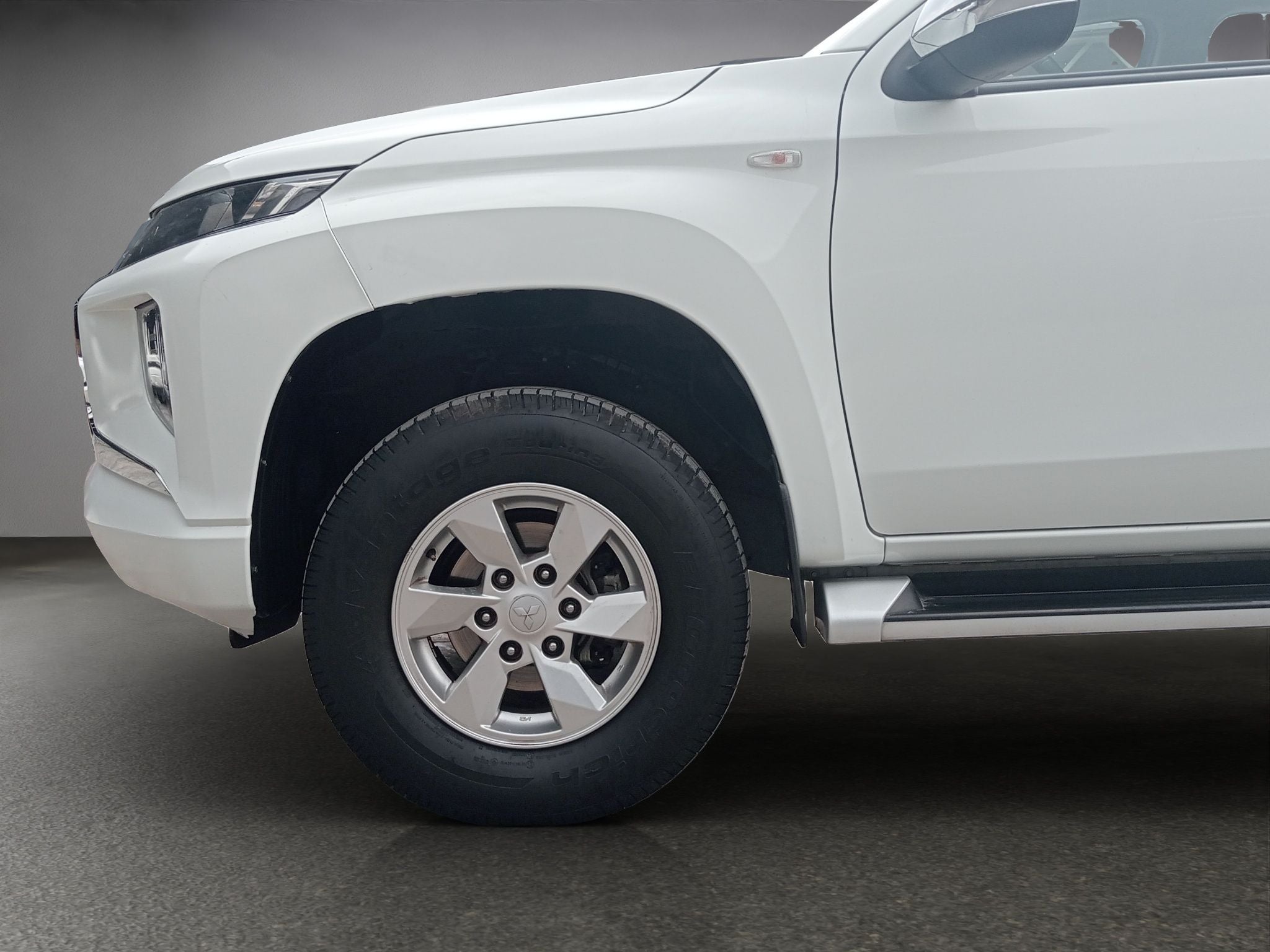 2022 Mitsubishi L200 2.4 Glx Cabina Doble 4x2 Mt