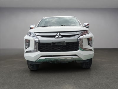 2023 Mitsubishi L200 2.4 Glx Cabina Doble 4x2 Mt