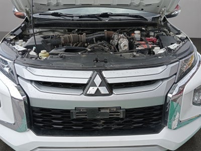 2023 Mitsubishi L200 2.4 Glx Cabina Doble 4x2 Mt
