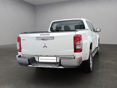 2023 Mitsubishi L200 2.4 Glx Cabina Doble 4x2 Mt