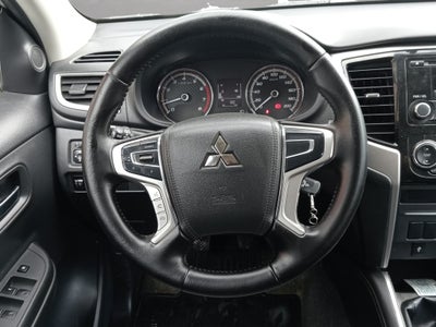 2023 Mitsubishi L200 2.4 Glx Cabina Doble 4x2 Mt